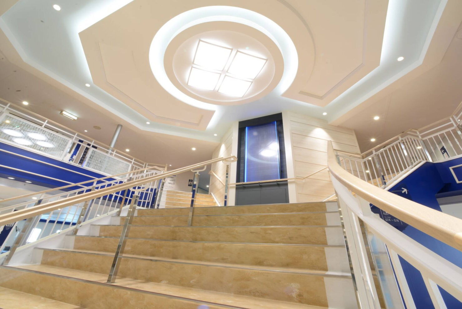 名門大洋フェリー 2番船「ふくおか」